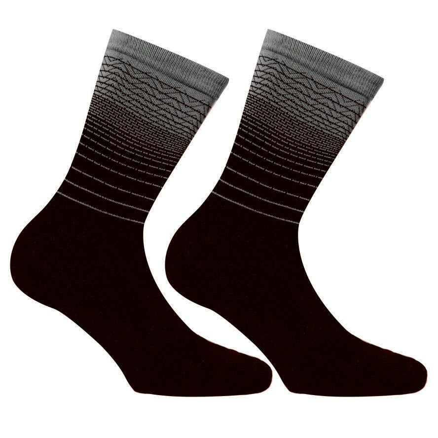 Petites chaussettes de compression dégradées le sport