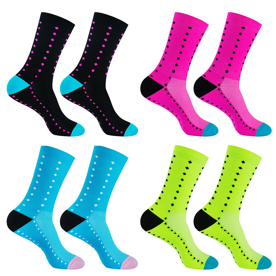 Petites chaussettes de compression colorées pour le sport